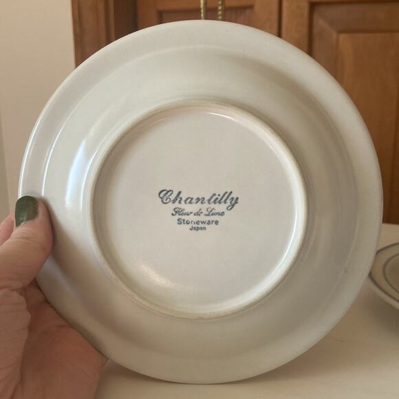 Vintage Hearthside Chantilly Fleur de Lune Cups & Saucers, Service for 2 - Picture 6 of 9